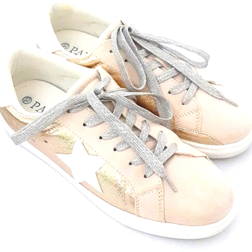 Podcast Sneakers Cream Faux Suede in Gold Crush Size 10